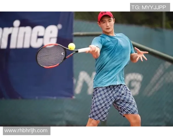 南京网球队在全国网球状态排行榜中荣登第六名展现出强劲实力与团队精神 南京网球队在全国网球状态排行榜中荣登第六名展现出强劲实力与团队精神