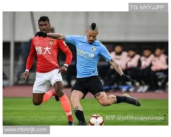 深度对话：探寻杨秀英在足球世界中的成长与奋斗历程