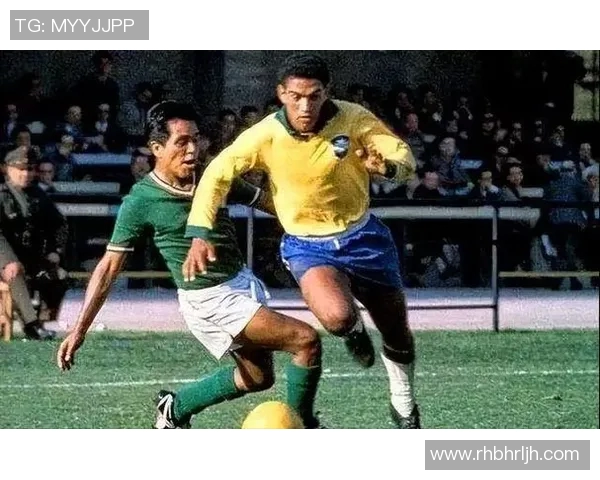 现役前锋足球明星实力排名揭晓谁将成为新一代球场之王