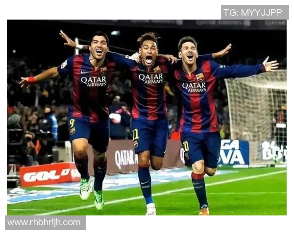 足球巨星全景展示汇聚全球顶尖球员的精彩瞬间与传奇故事